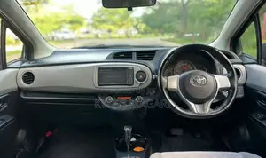 Toyota Vitz 2012 Black