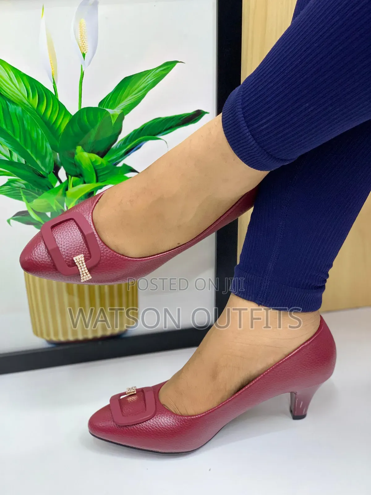Women's Leather Shoes Fashion Brand New Completely Leathered