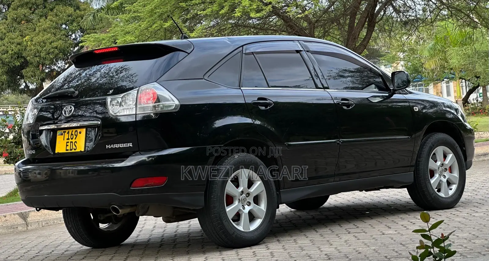 Toyota Harrier 2006 Black