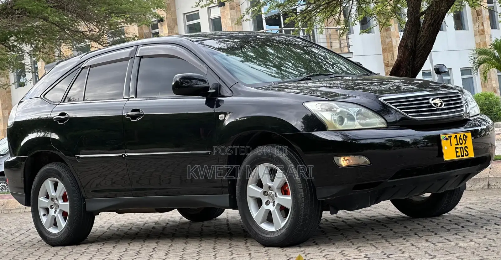Toyota Harrier 2006 Black