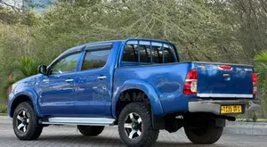Toyota Hilux 2.5 2006 Blue