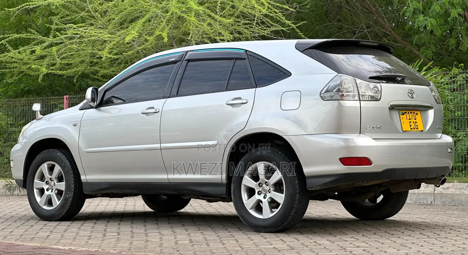 Toyota Harrier 2006 Silver
