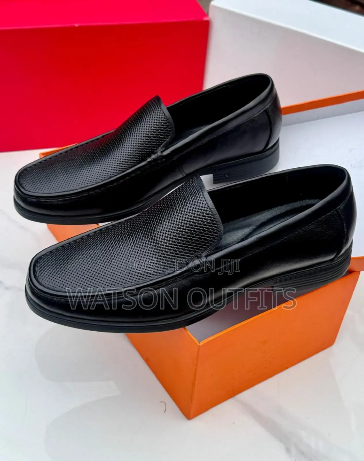 Prada Brand Men's Leather Shoes Materials Classic and Quality