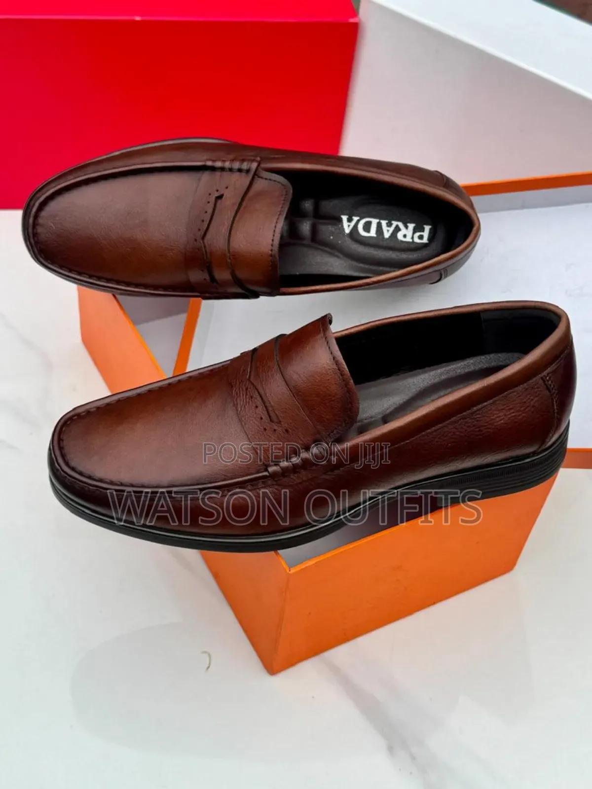 Prada Brand Men's Leather Shoes Materials Classic and Quality