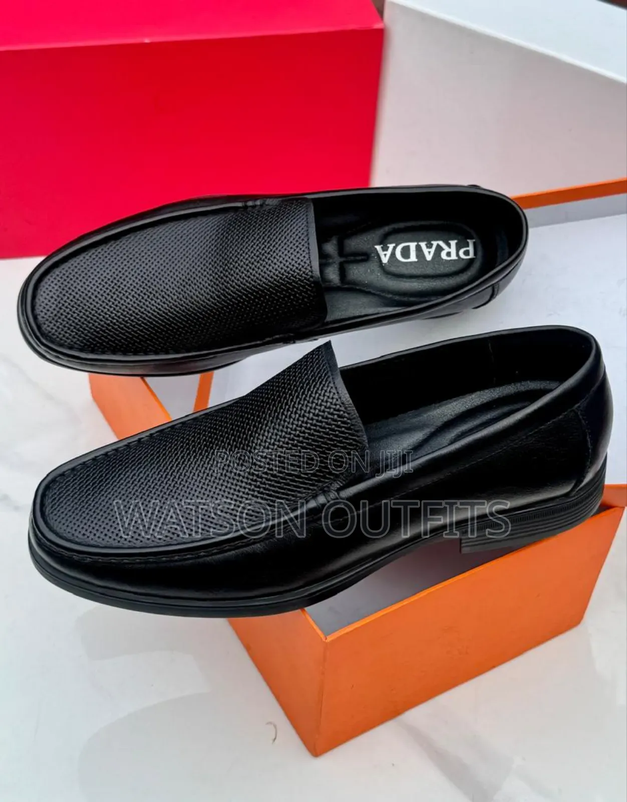 Prada Brand Men's Leather Shoes Materials Classic and Quality