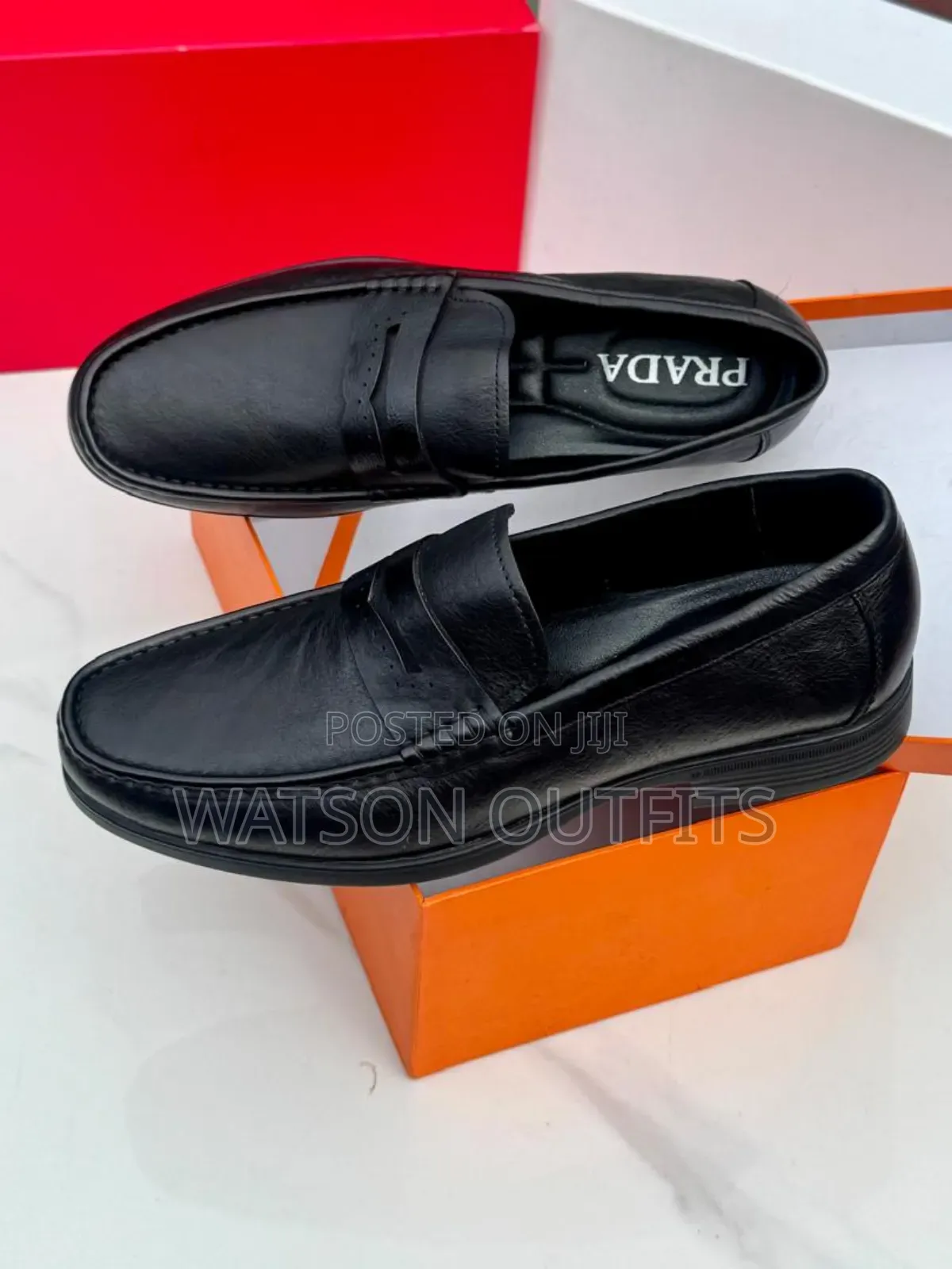Prada Brand Men's Leather Shoes Materials Classic and Quality