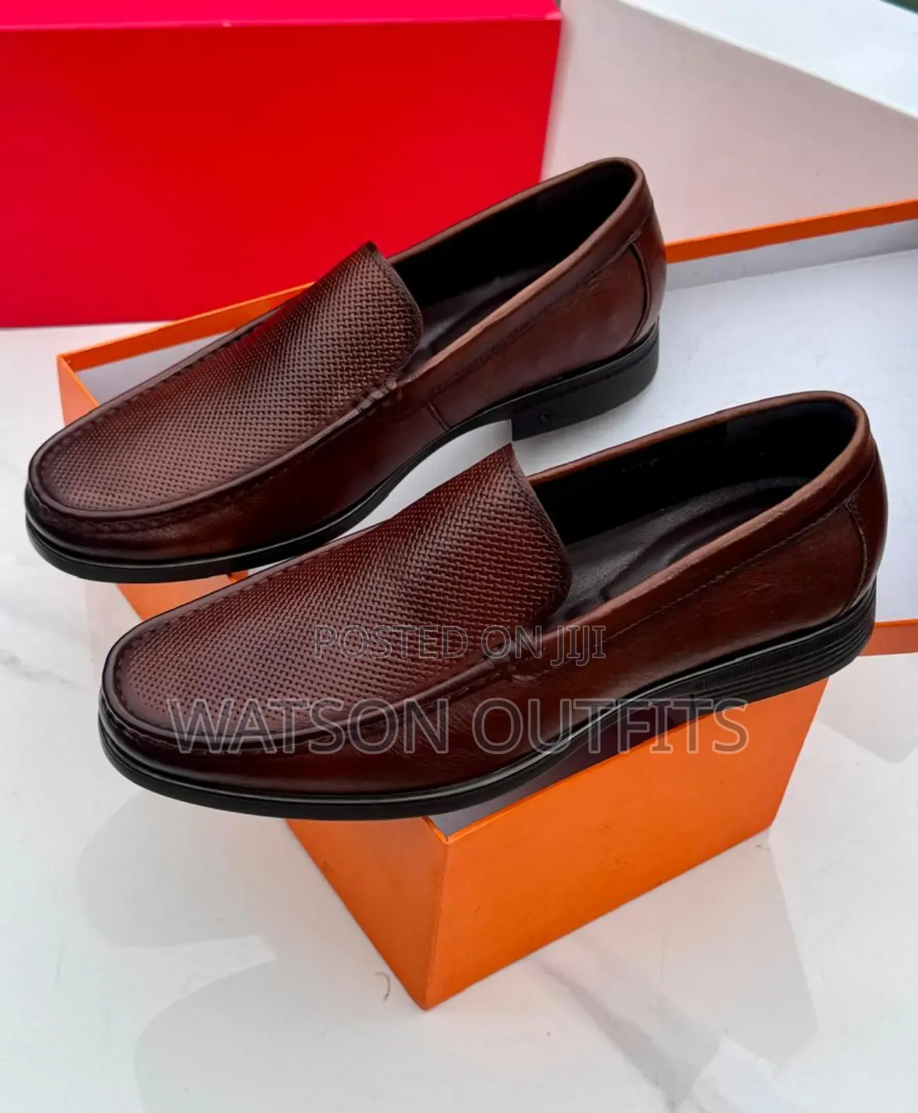 Prada Brand Men's Leather Shoes Materials Classic and Quality