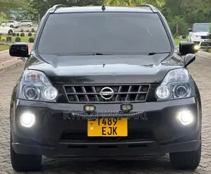Nissan X-Trail 2010 Black