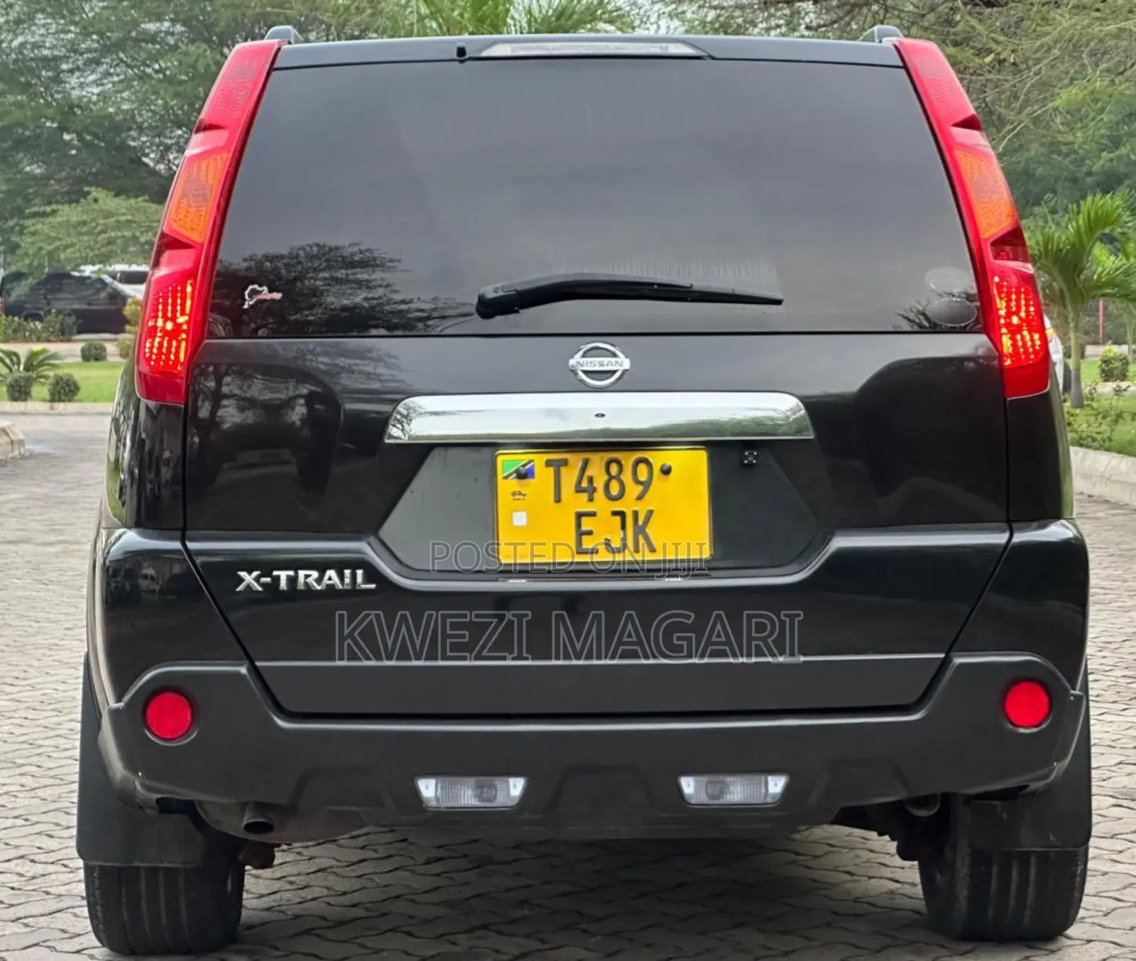 Nissan X-Trail 2010 Black