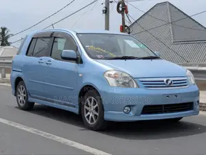 Toyota Raum 1.5 AWD 2011 Blue