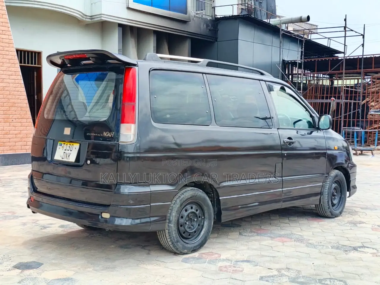 Toyota LiteAce Noah 2000 Black