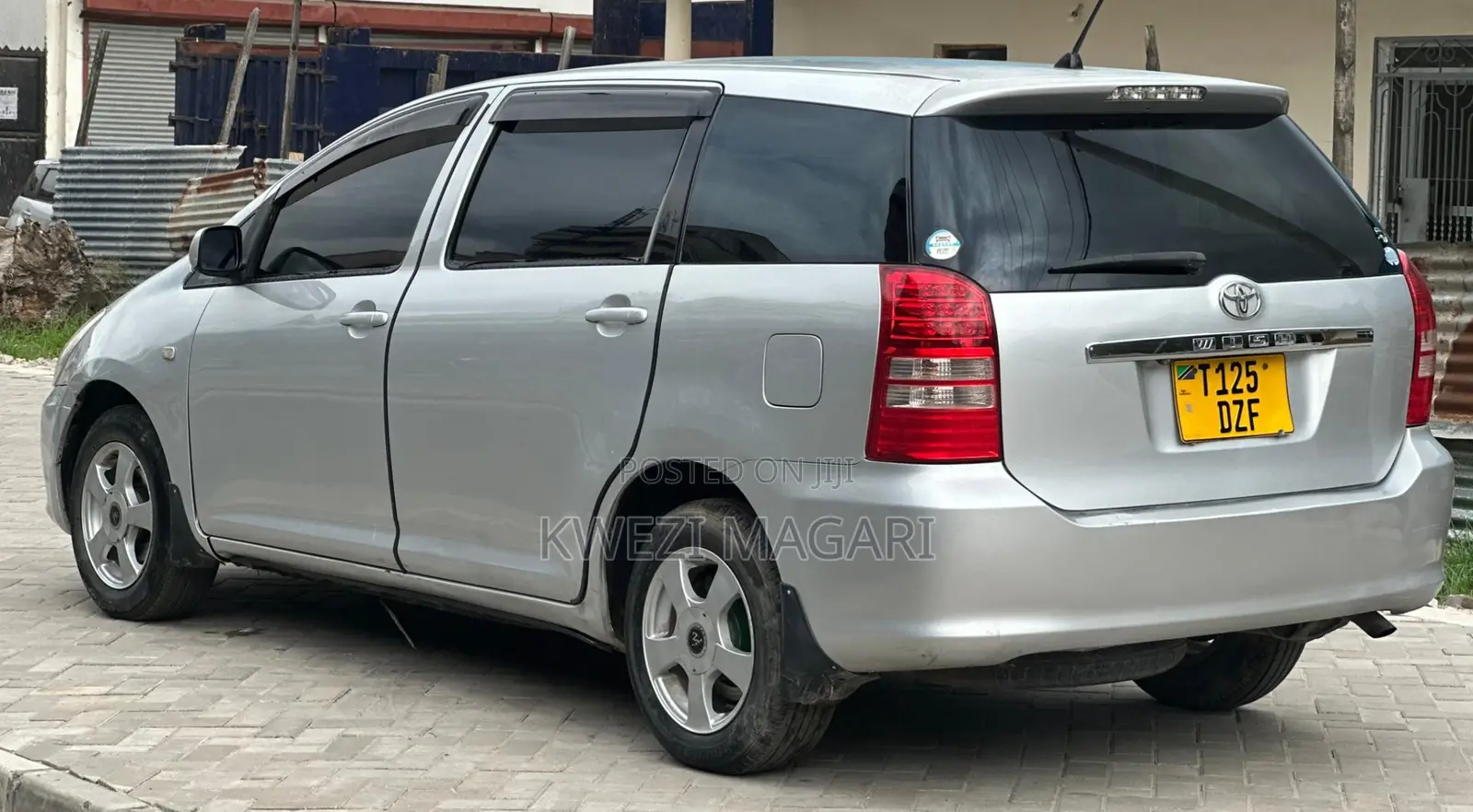 Toyota Wish 2004 Silver