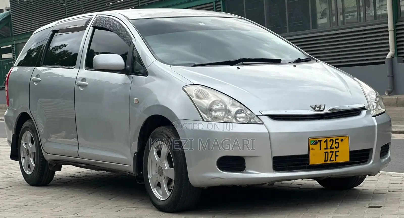 Toyota Wish 2004 Silver