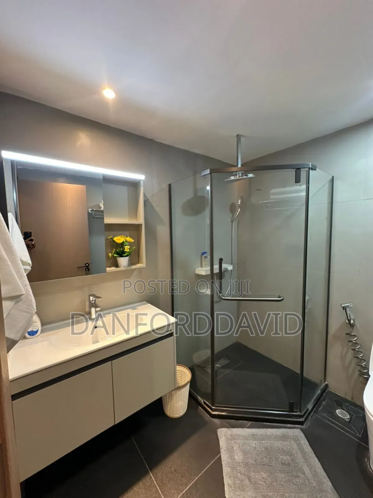 Furnished 2bdrm Apartment in Kahwa Real Estate, Oyster Bay for rent