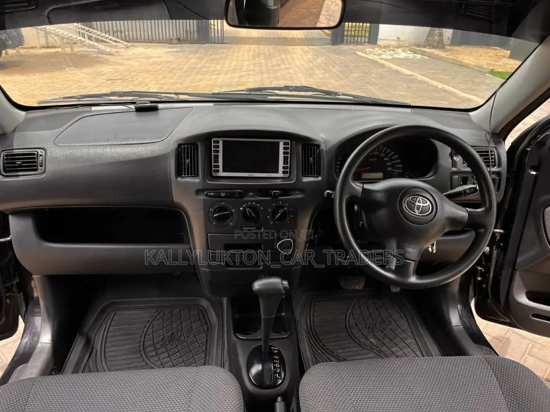 Toyota Succeed 2006 Black