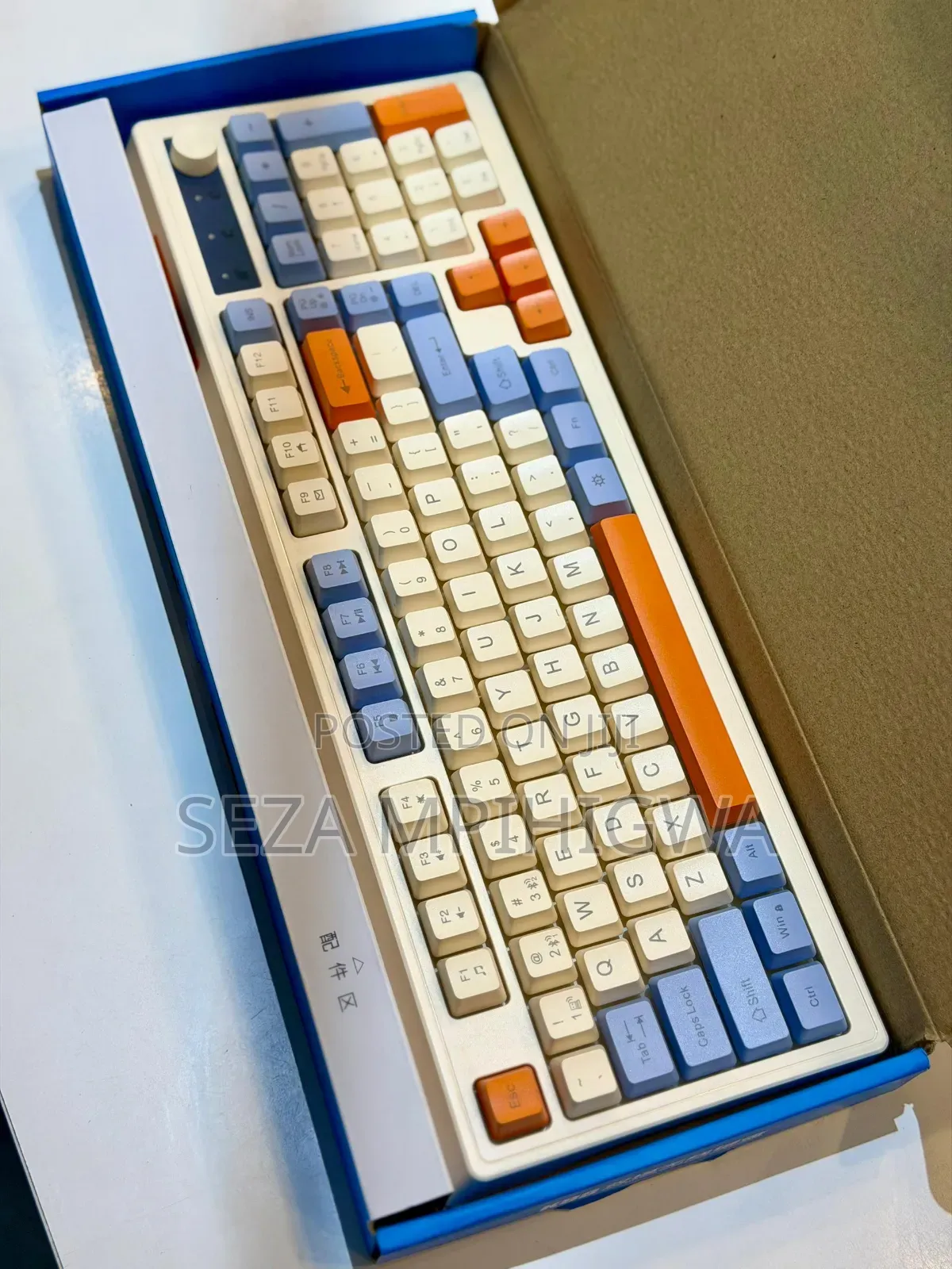 Two Modes Wireless Keyboard