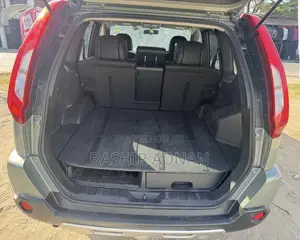 Nissan X-Trail 2.0 Petrol XE 2012 Beige