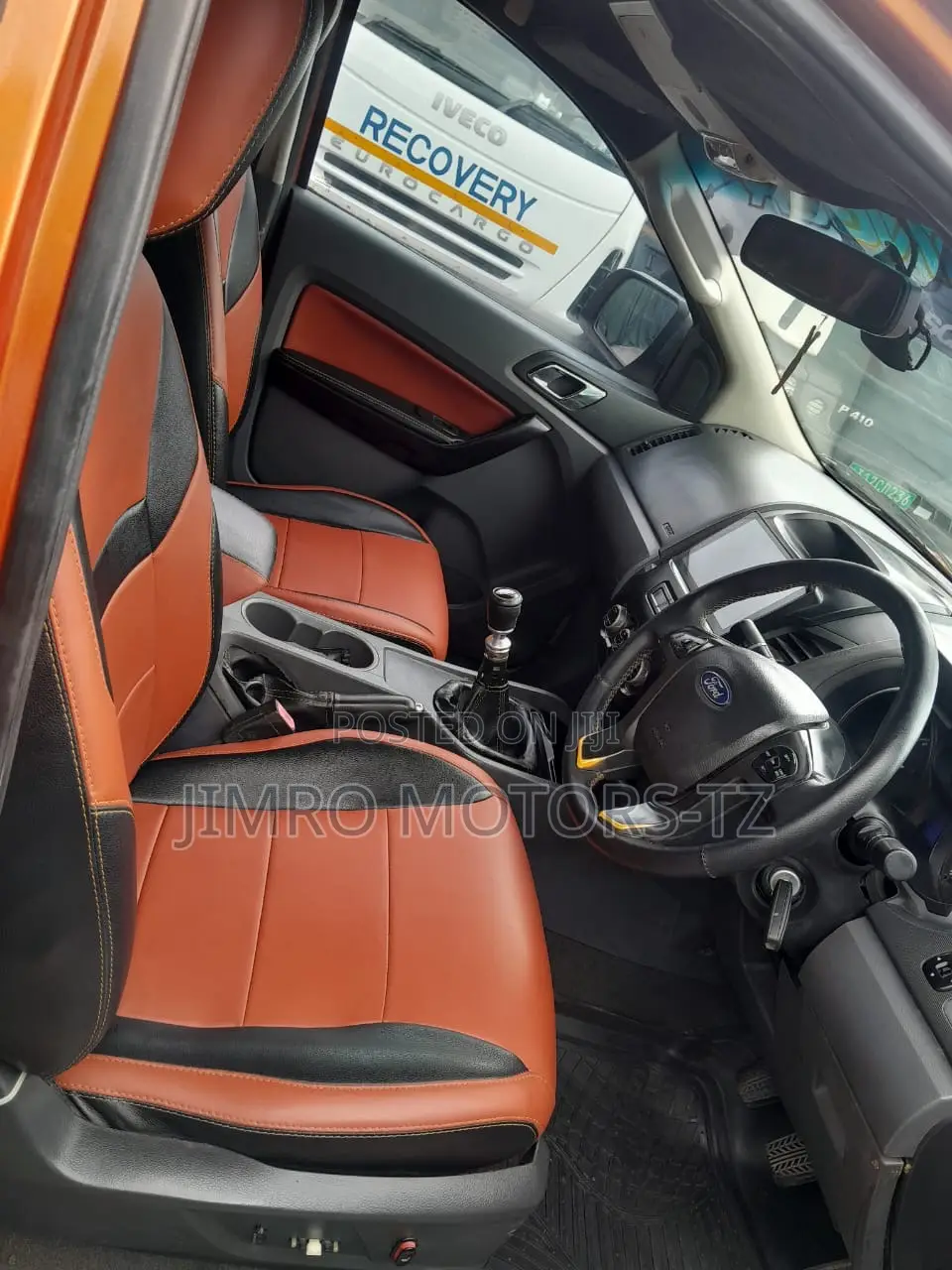 Ford Ranger 2015 Orange