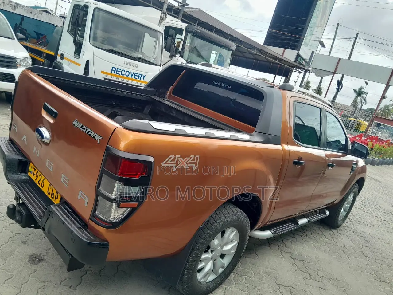 Ford Ranger 2015 Orange