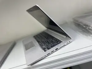 Laptop HP EliteBook 840 G5 8GB Intel Core i3 SSD 256GB
