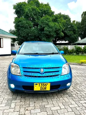 Toyota IST 2003 Blue