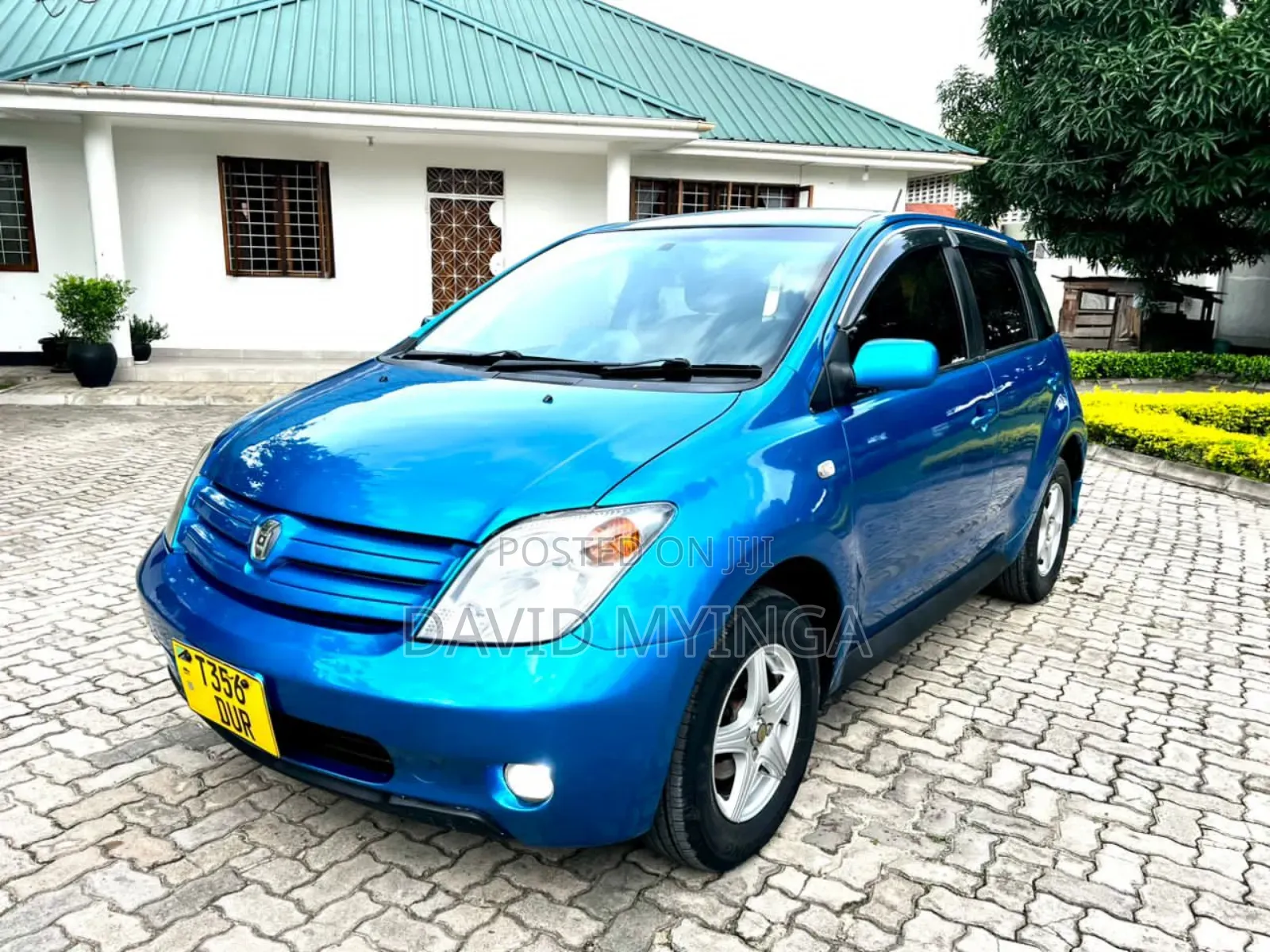 Toyota IST 2003 Blue