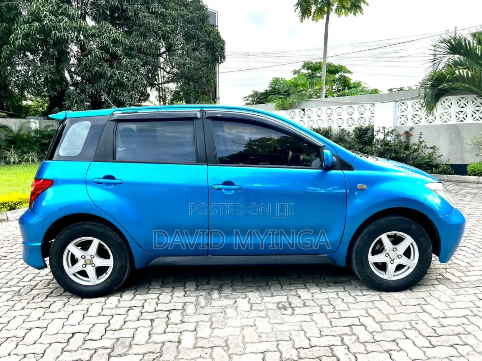 Toyota IST 2003 Blue