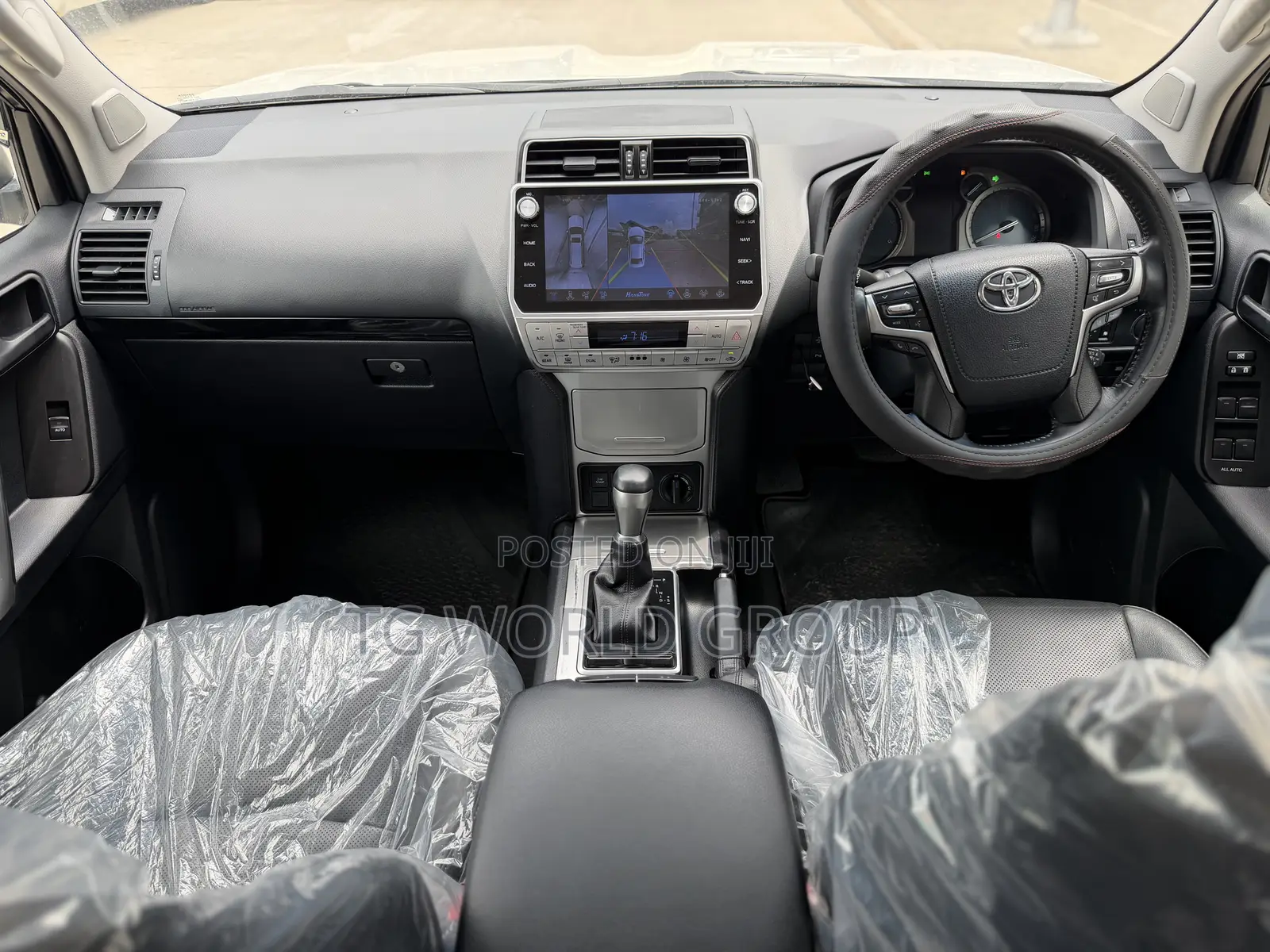 Toyota Land Cruiser Prado 2.8 2023 White