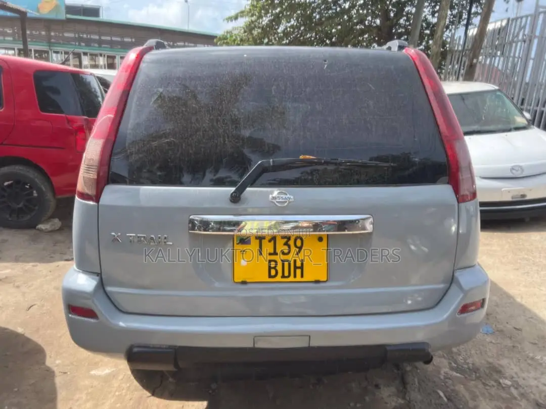 Nissan X-Trail 2004 Blue