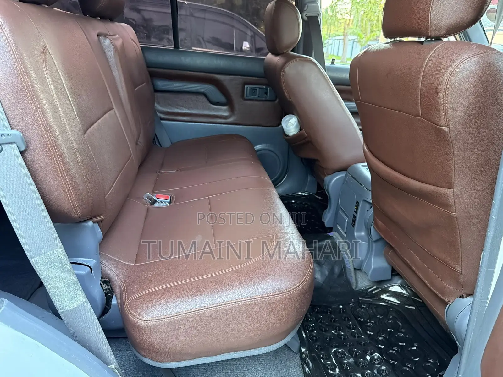Toyota Land Cruiser 2002 White