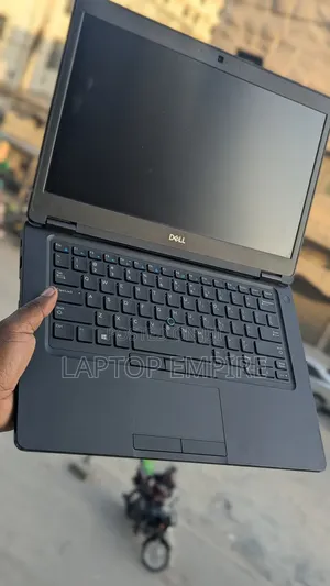Laptop Dell 8GB Intel Core i5 HDD 500GB