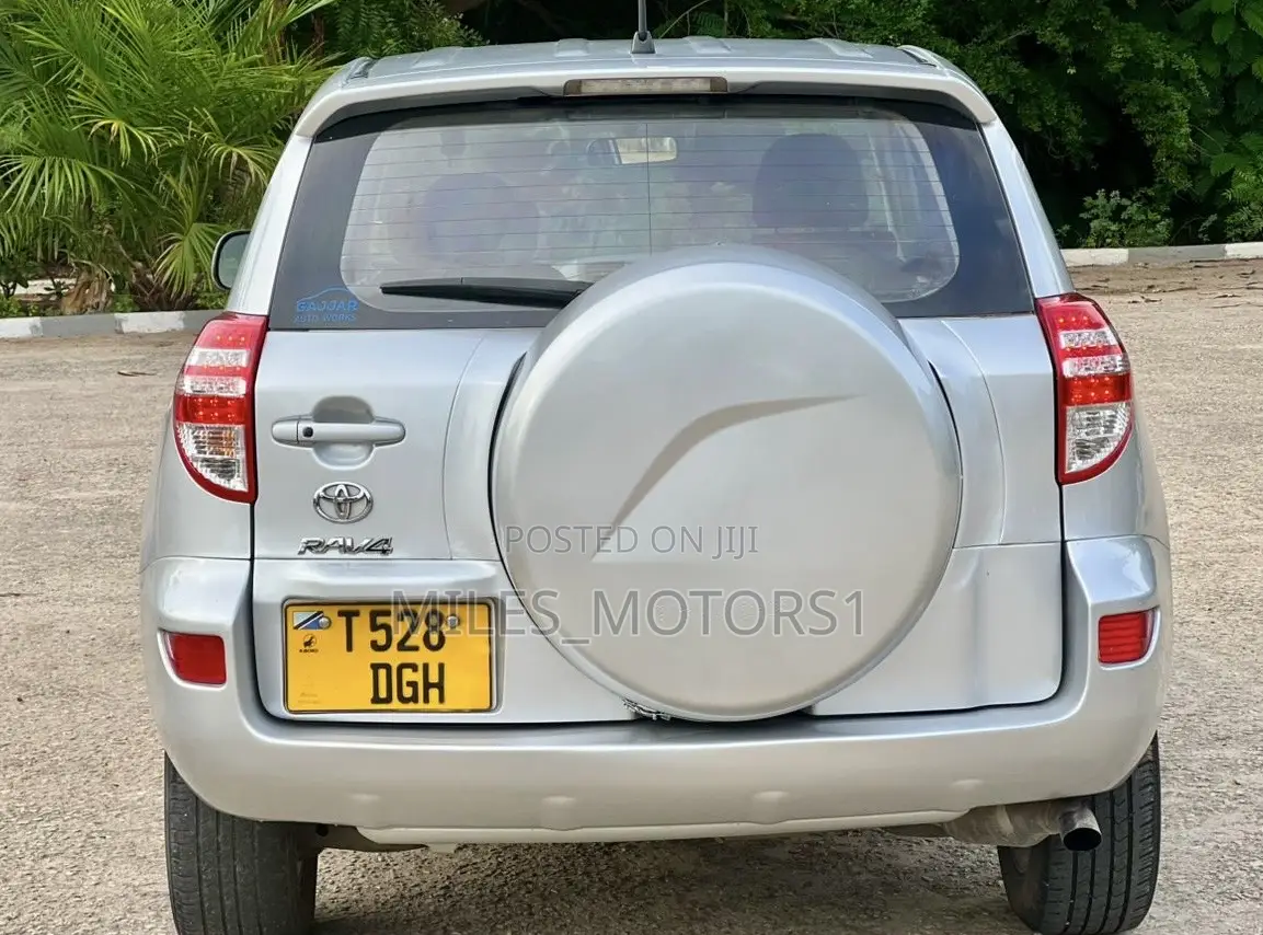 Toyota RAV4 2006 Silver