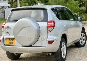 Toyota RAV4 2006 Silver