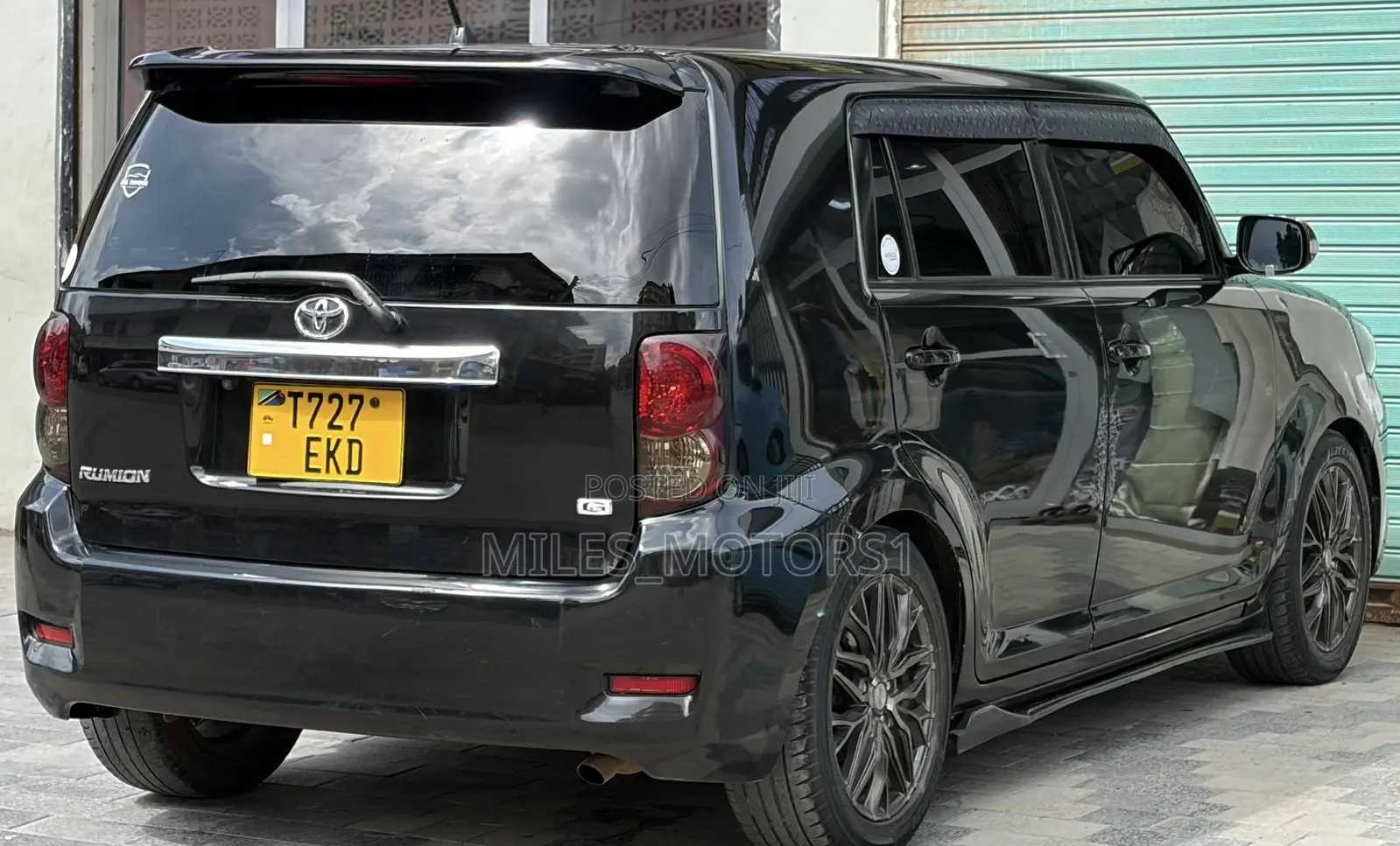 Toyota Corolla Rumion 2008 Black