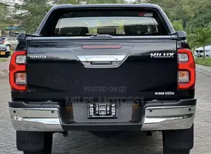 Toyota Hilux 2020 Black