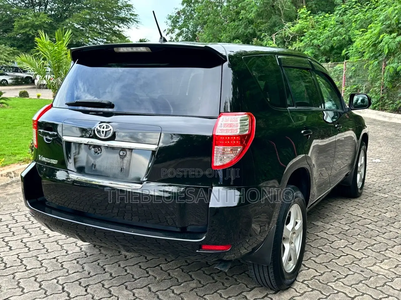 Toyota Vanguard 2009 Black