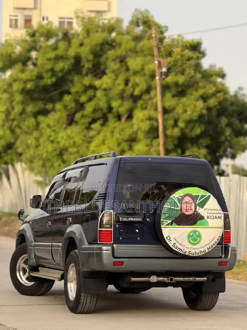 Toyota Land Cruiser Prado 1999 Blue