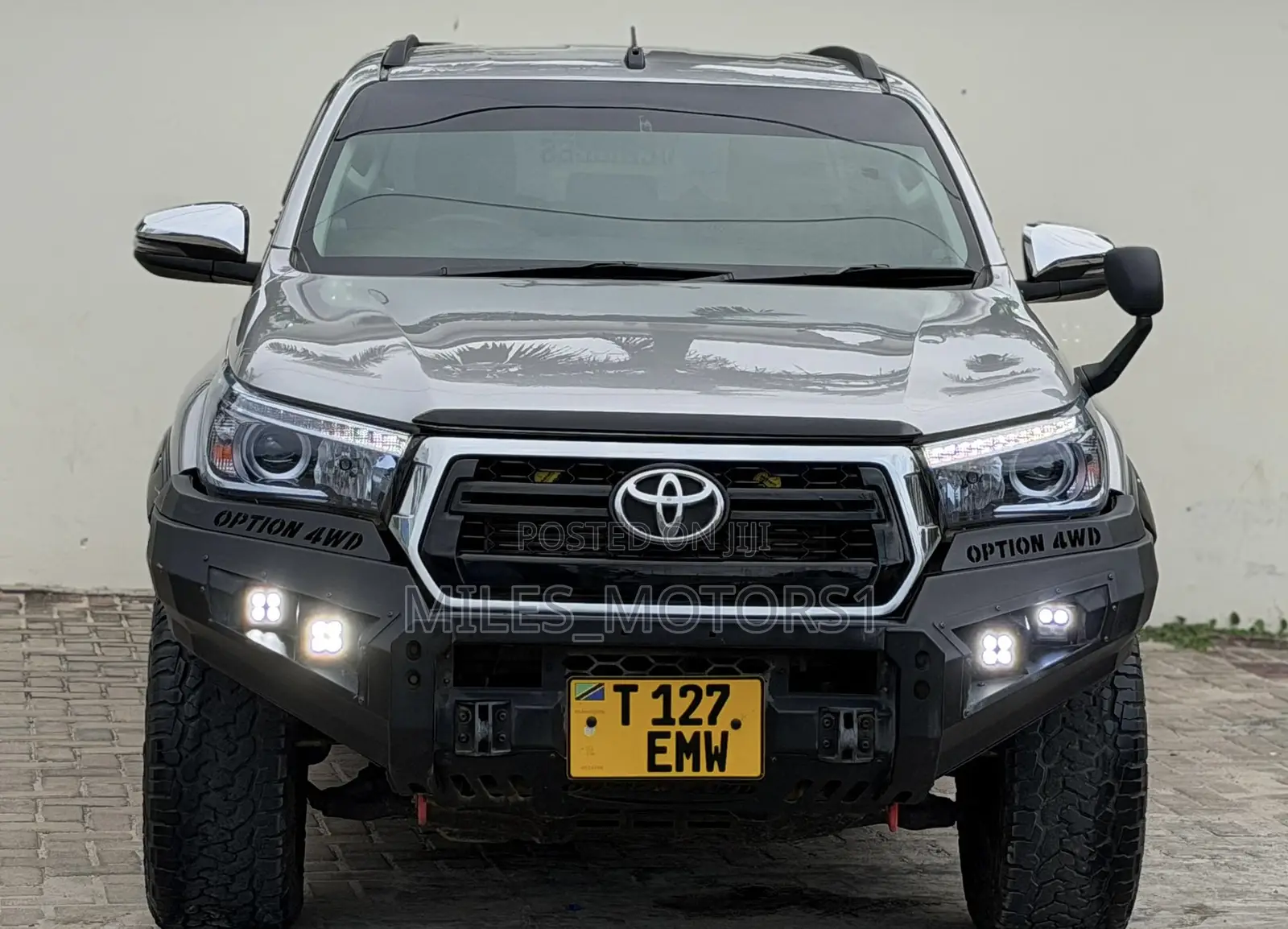 Toyota Hilux 2018 Silver
