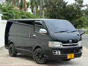 Toyota HiAce 2009 Black