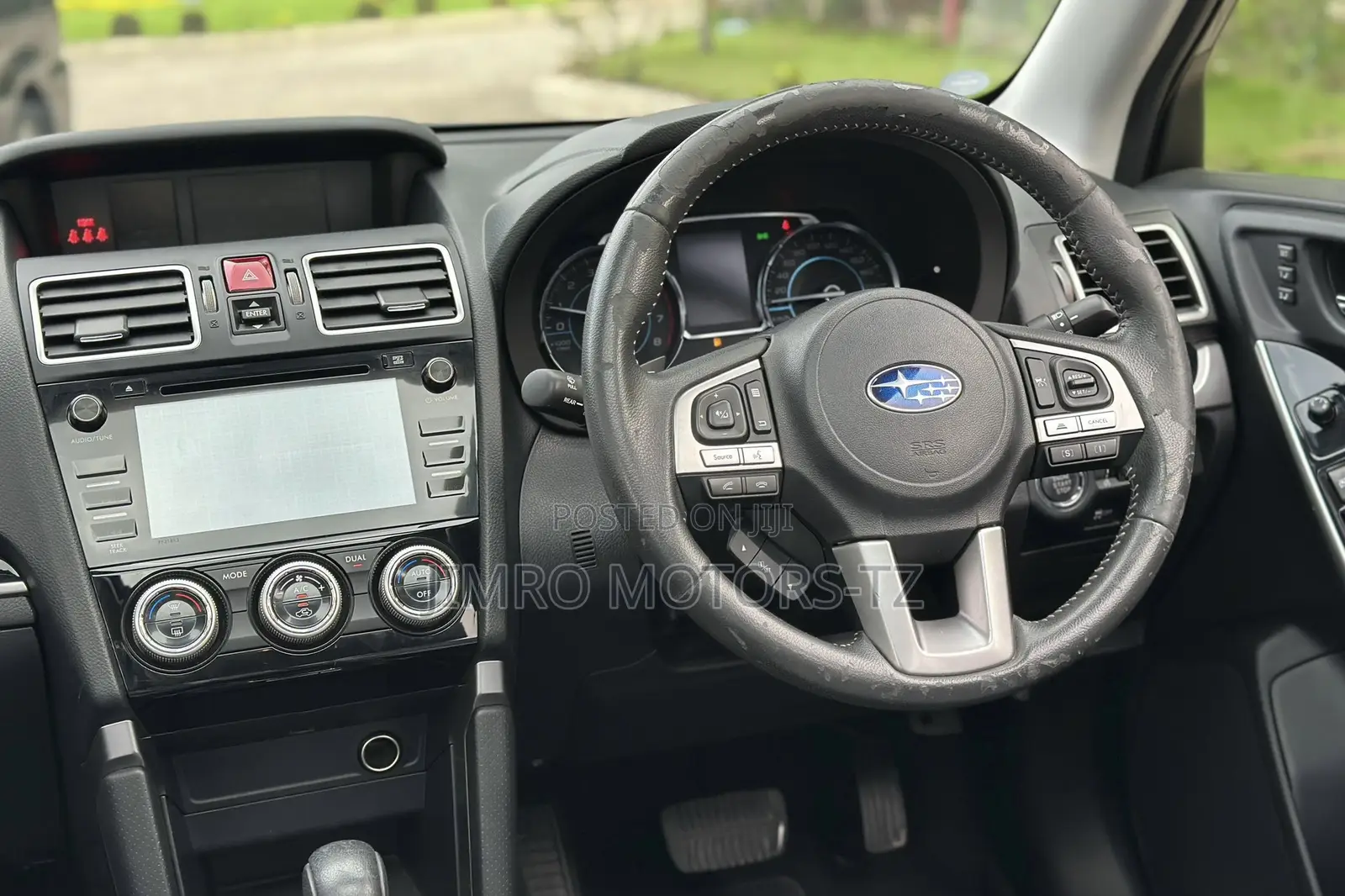 Subaru Forester 2017 Gray