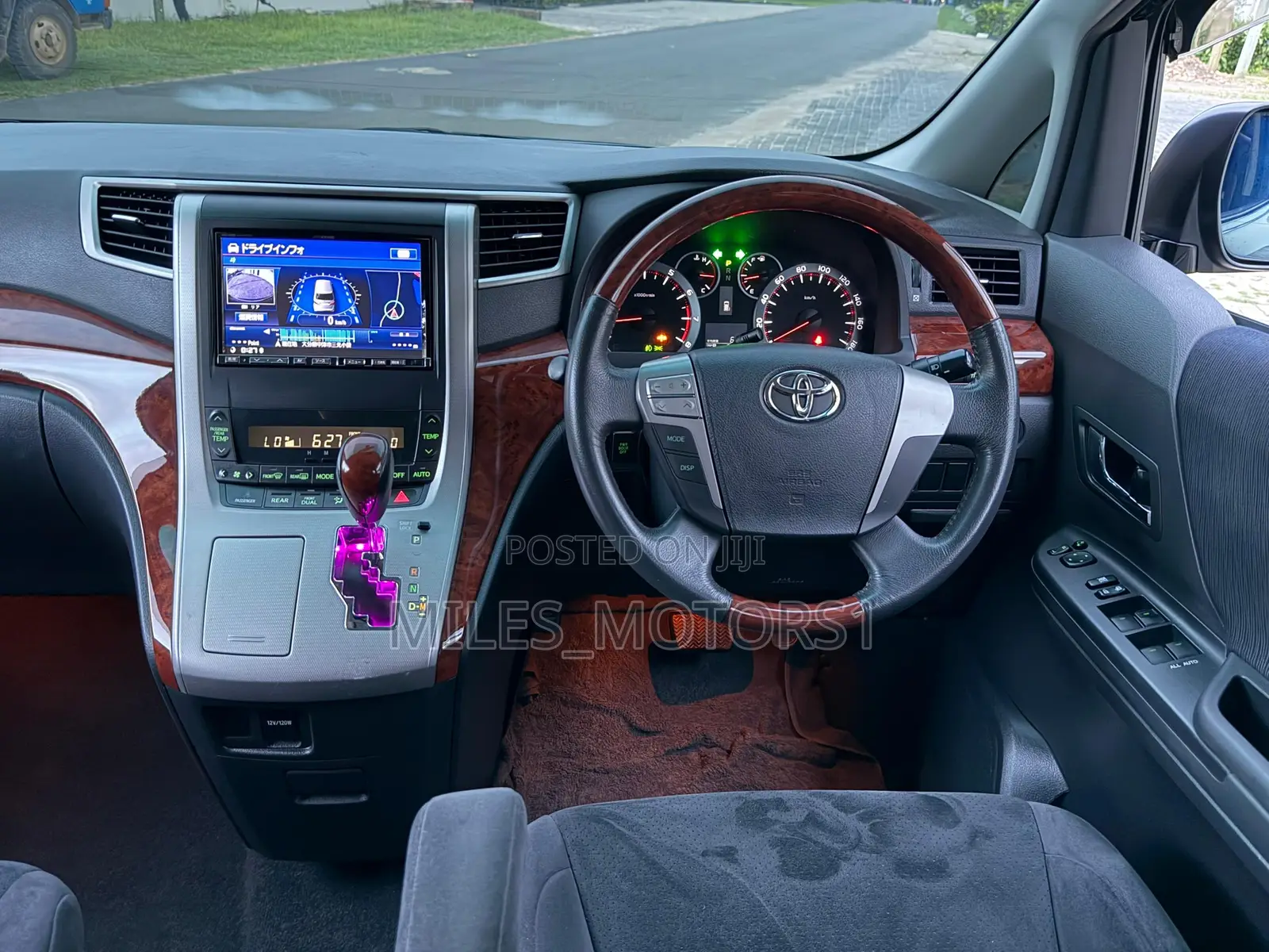 Toyota Vellfire 2009 Black
