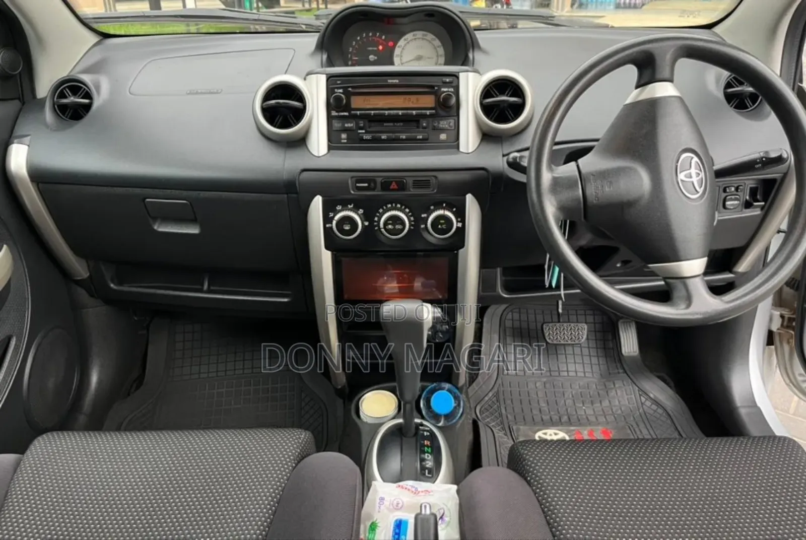 Toyota IST 2005 Silver
