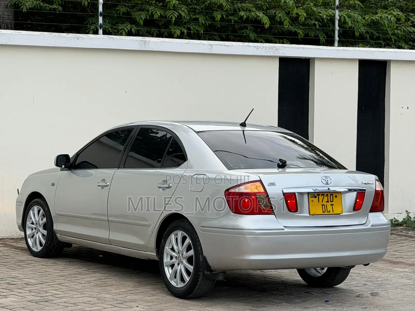 Toyota Premio 2005 Silver