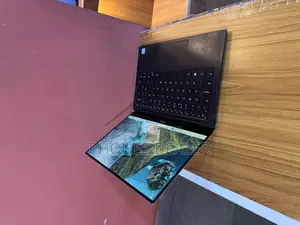 Laptop Dell XPS 13 9370 16GB Intel Core i7 SSD 1T
