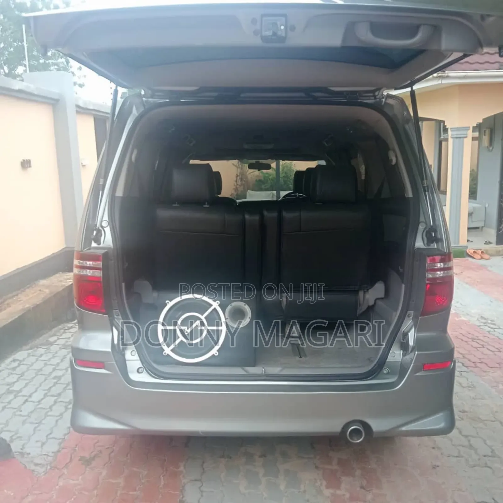 Toyota Alphard 2006 Gray