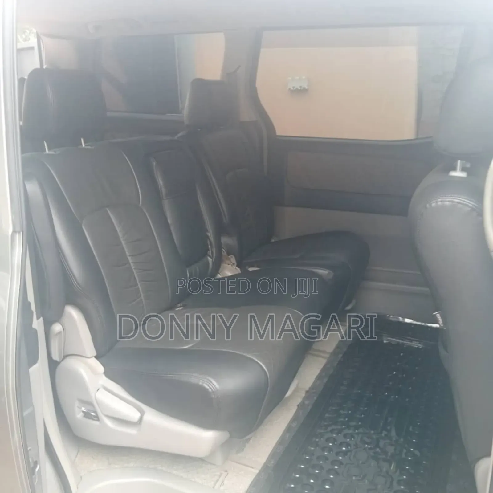 Toyota Alphard 2006 Gray