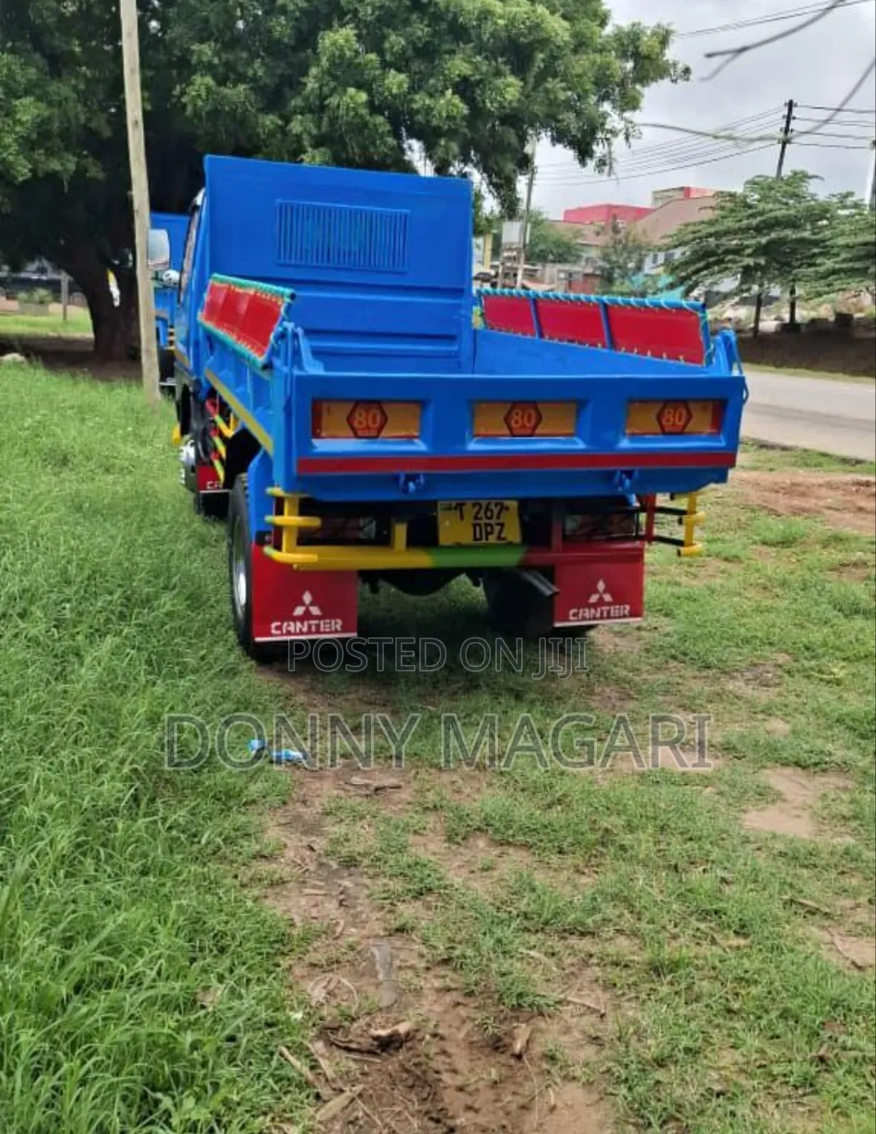 Mitsubishi Canter Tipper