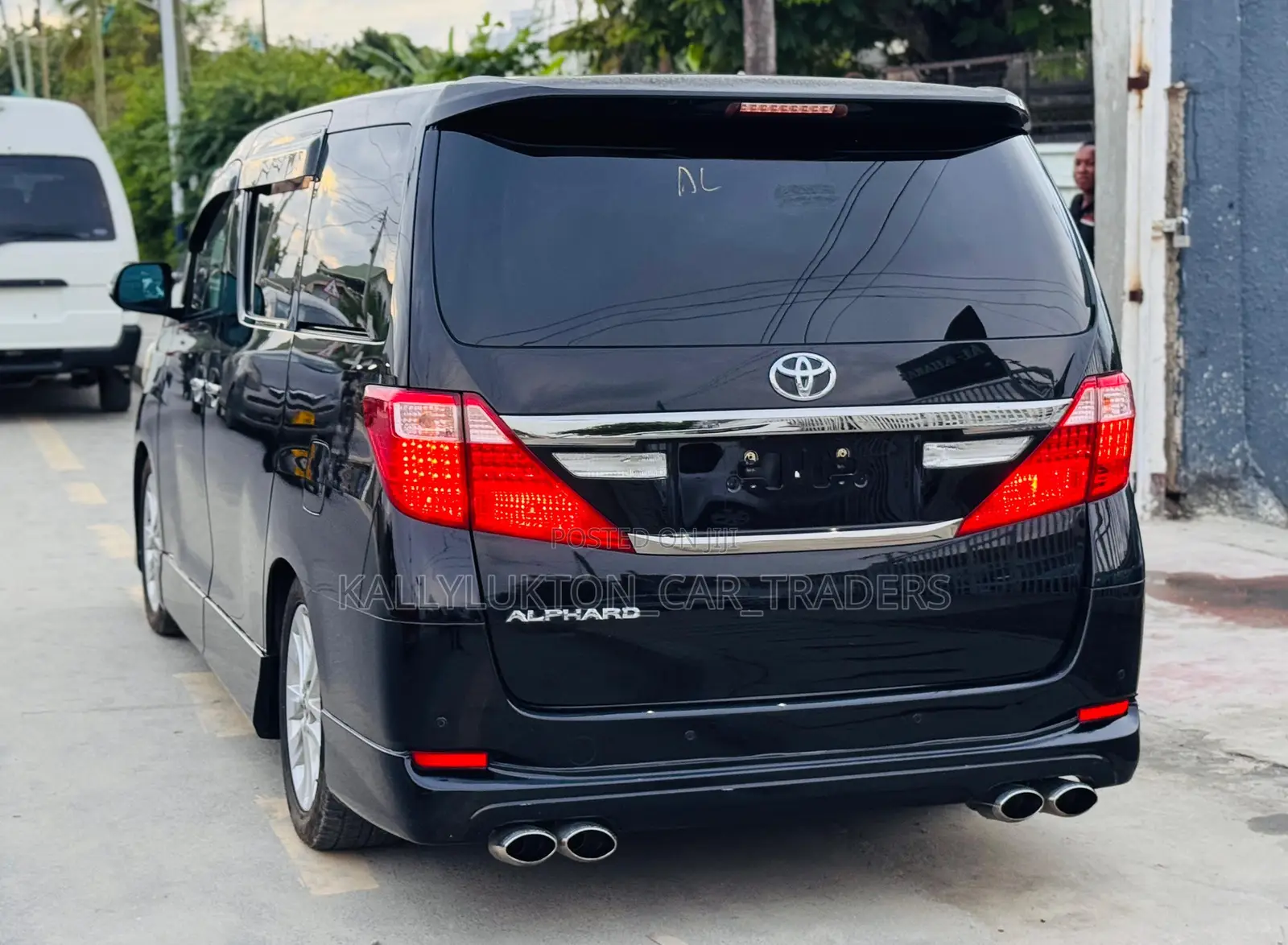 Toyota Alphard 2011 Black