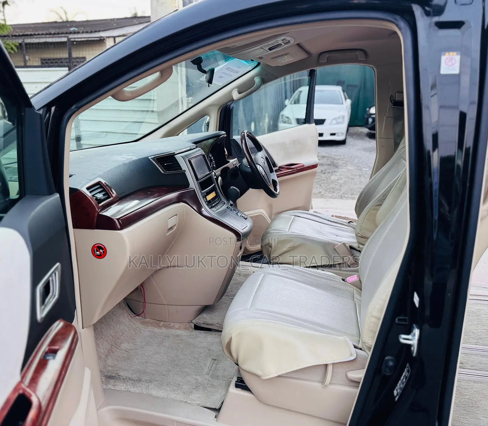 Toyota Alphard 2011 Black