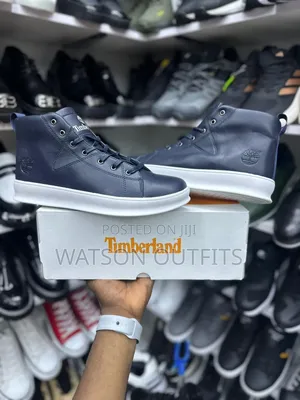 Timberland Brand New White Boots or Shoes Materials Smart